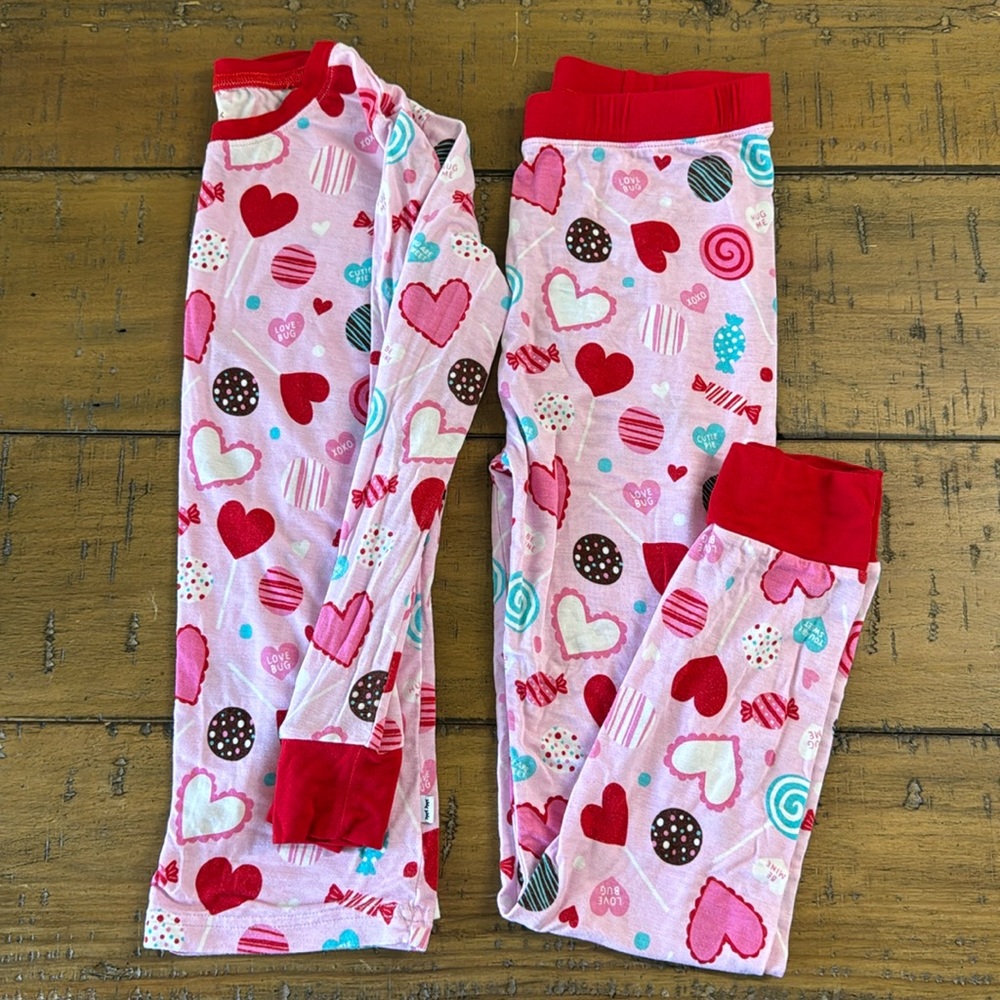 Little Sleepies: Sweet Valentine. Size 7/8. Long Sleeve. 2 Piece Pants Set.